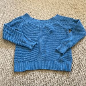 Abercrombie & Fitch blue sweater